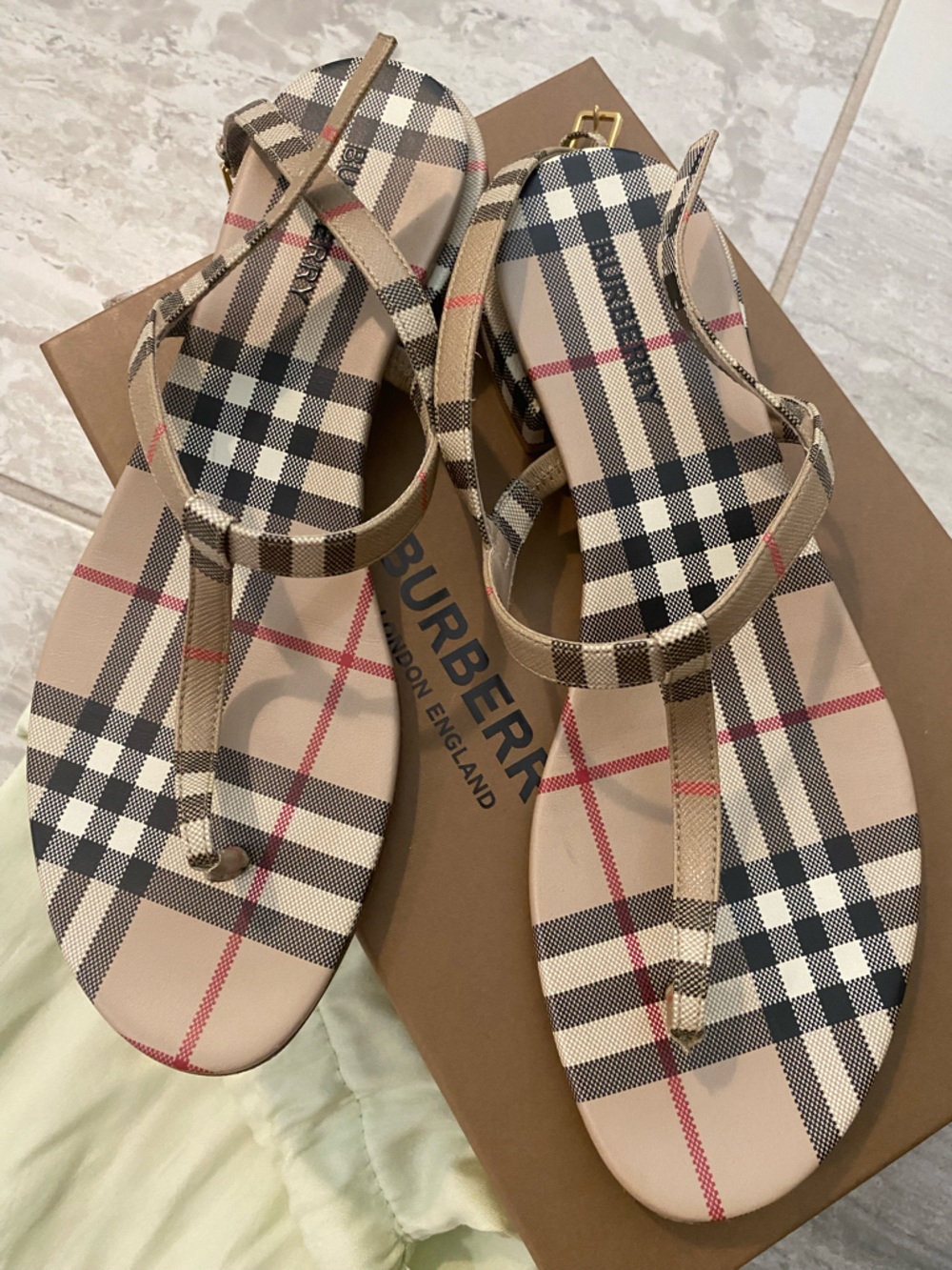 Burberry Emily Check Thong Sandals with Black and Red Accents